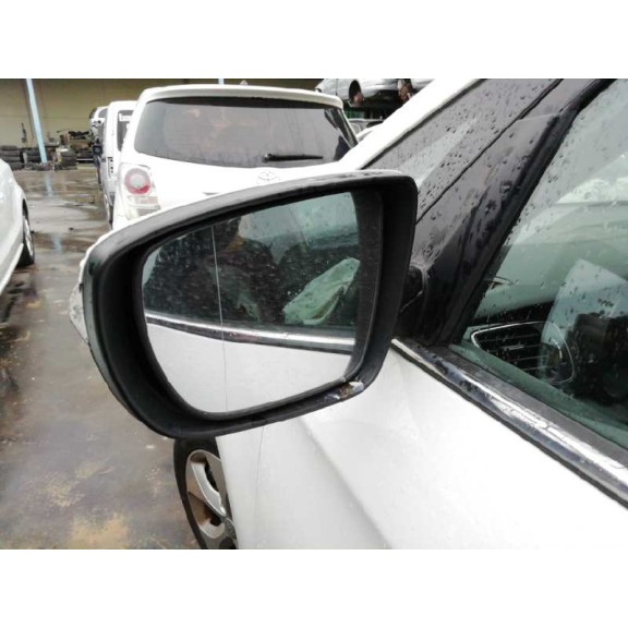 kia carens ( ) del año 2014