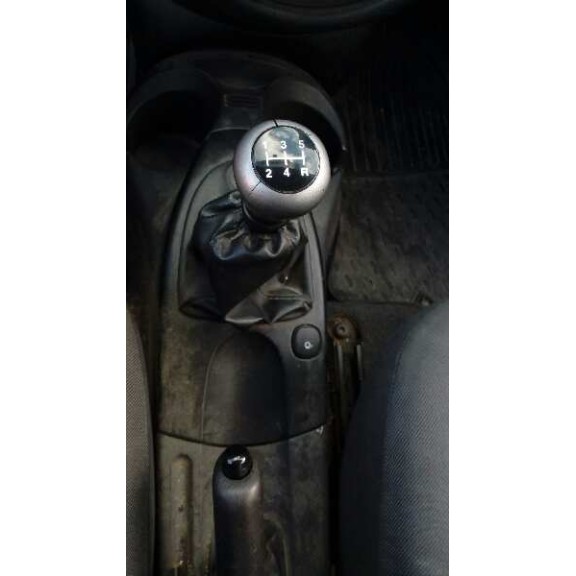 ford focus berlina (cak) del año 1999