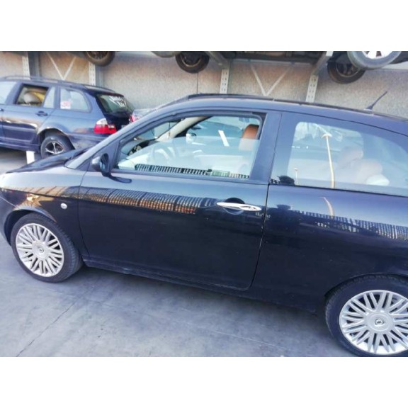 lancia ypsilon (101) del año 2005