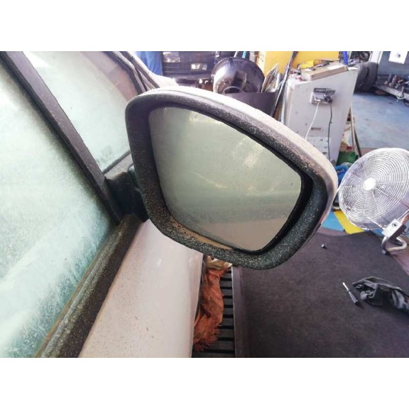 peugeot 2008 (--.2013) del año 2015