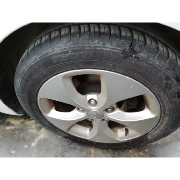 kia carens ( ) del año 2014