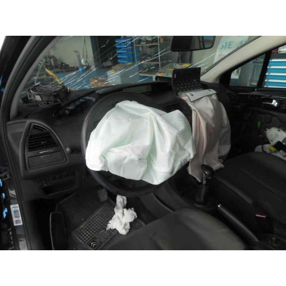 citroën c4 coupe del año 2005