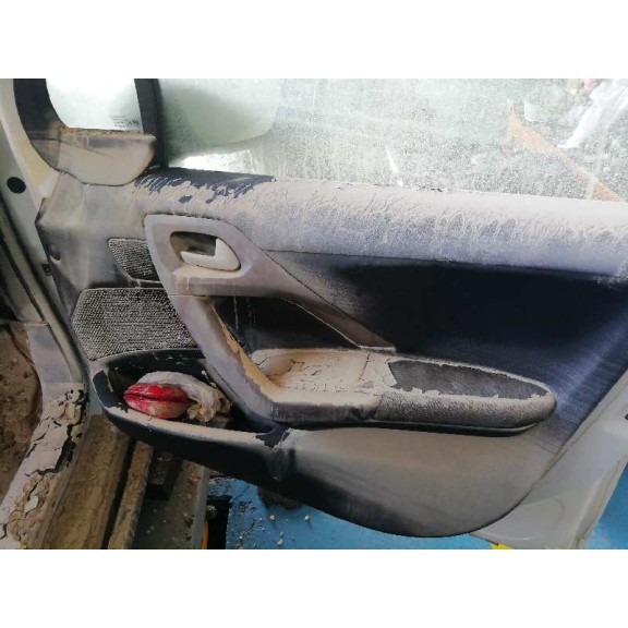 peugeot 2008 (--.2013) del año 2015