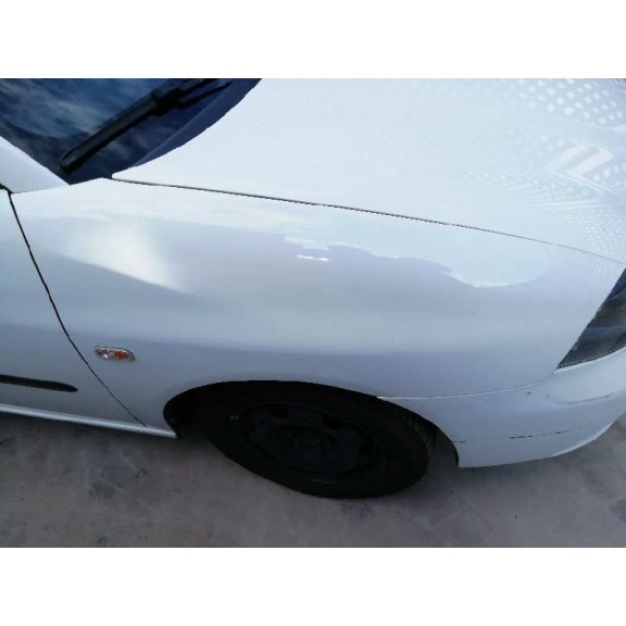 seat ibiza (6l1) del año 2008