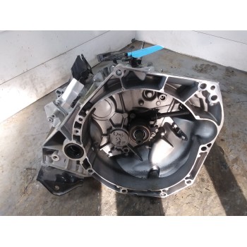 Recambio de despiece caja cambios para renault clio v referencia OEM IAM JT4004 MANUAL 6V DAÑADO