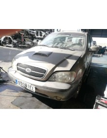 kia carnival ii del año 2004 2