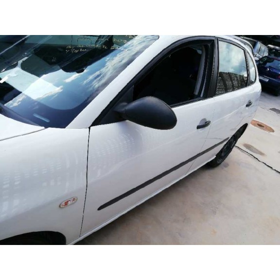 seat ibiza (6l1) del año 2008