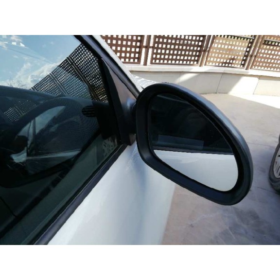 seat ibiza (6l1) del año 2008