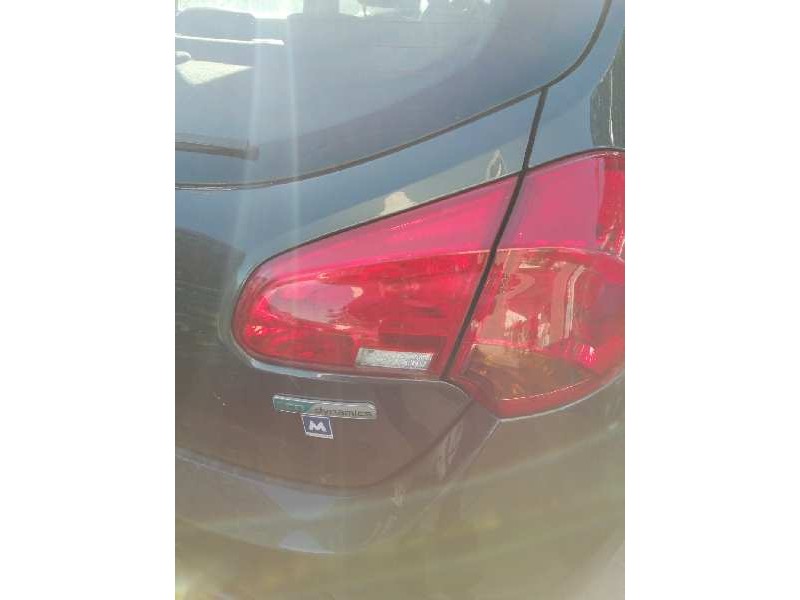 Recambio de piloto trasero derecho interior para kia cee´d concept referencia OEM IAM 92404A20  