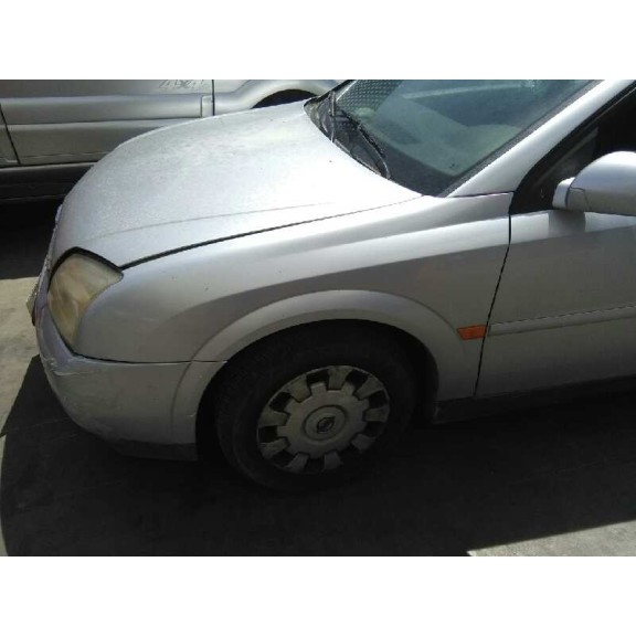 opel vectra c berlina del año 2003