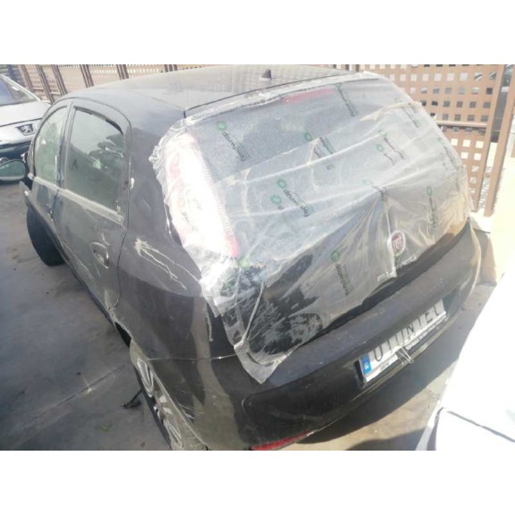 fiat punto (199) del año 2015