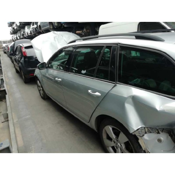 skoda octavia combi (5e5) del año 2015