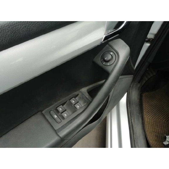 skoda octavia combi (5e5) del año 2015