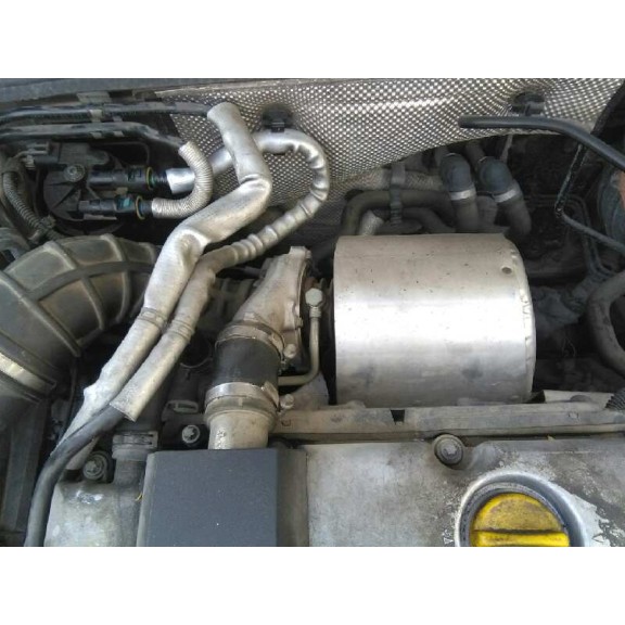 opel vectra c berlina del año 2003