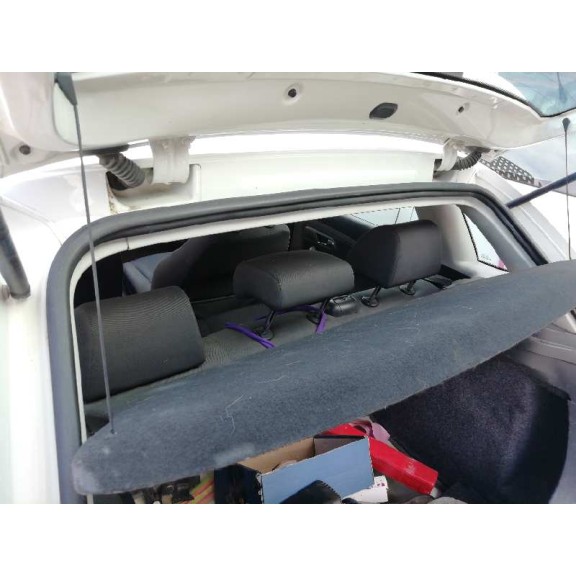 seat ibiza (6l1) del año 2008