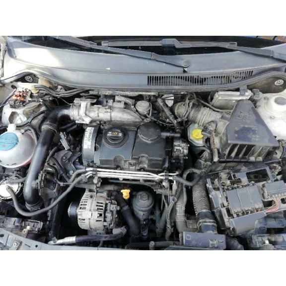 seat ibiza (6l1) del año 2008