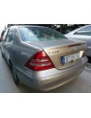 mercedes-benz clase c (w203) berlina del año 2001