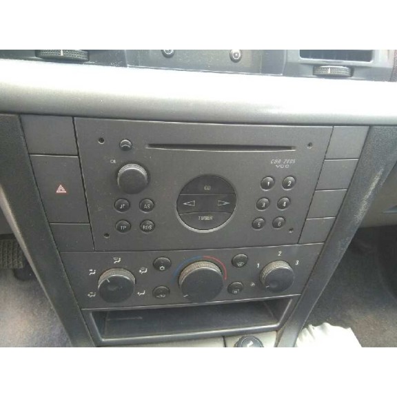 opel vectra c berlina del año 2003