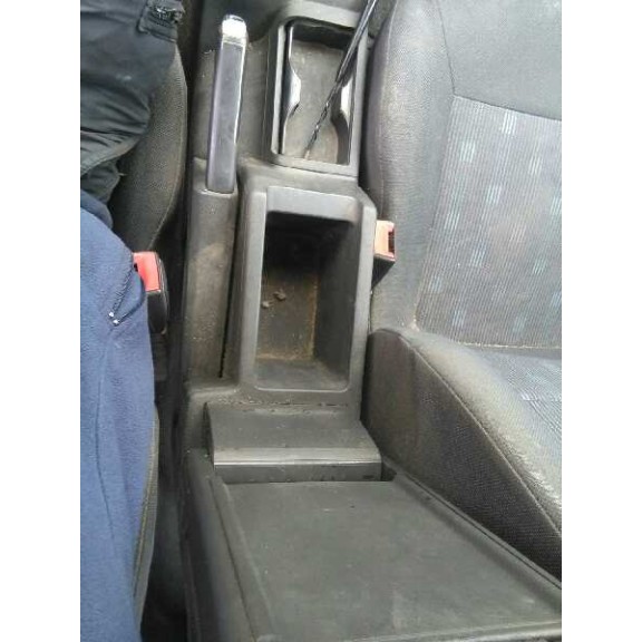 opel vectra c berlina del año 2003