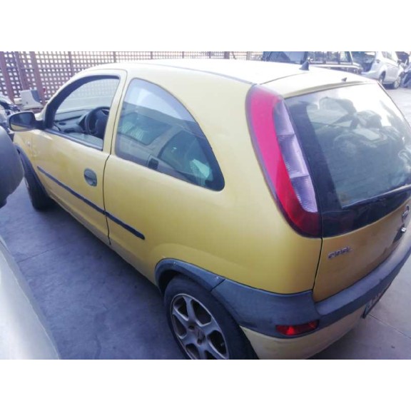 opel corsa c del año 2001