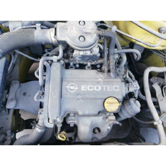 opel corsa c del año 2001