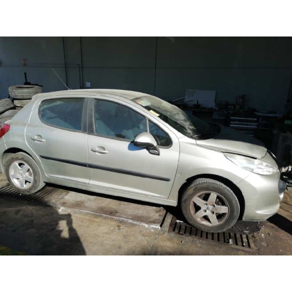 peugeot 207 del año 2008