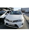 toyota auris del año 2013