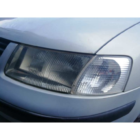 volkswagen passat berlina (3b2) del año 1999