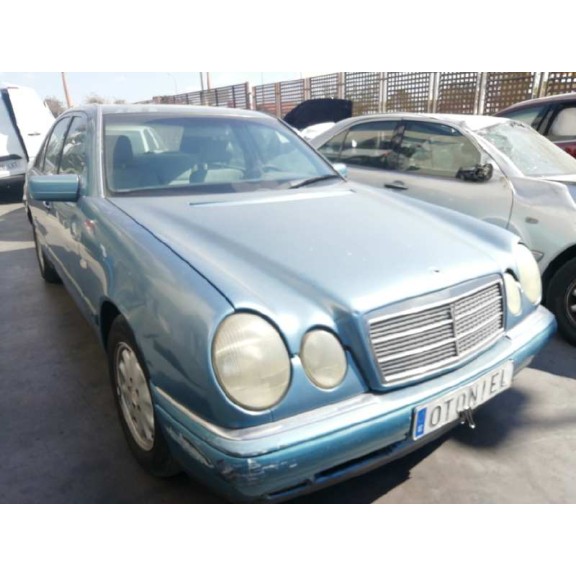 mercedes-benz clase e (w210) berlina diesel del año 1998