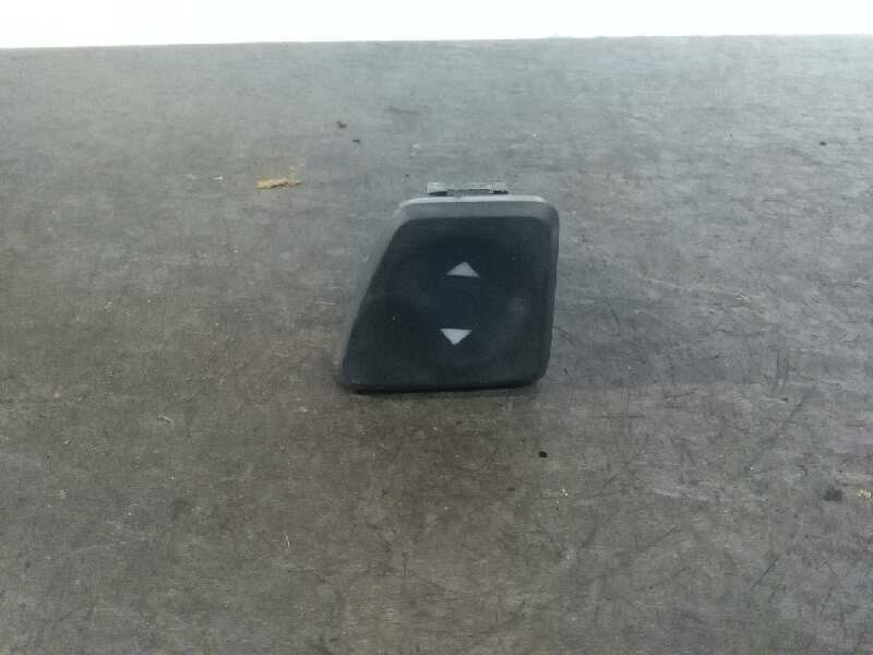 Recambio de mando elevalunas delantero derecho para fiat nuova 500 (150) blackjack referencia OEM IAM   