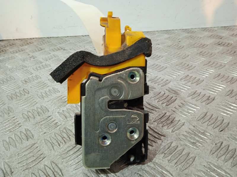 Recambio de cerradura puerta delantera izquierda para kia cee´d drive referencia OEM IAM 81310A2100  6 PINS