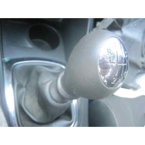 renault megane iii berlina 5 p del año 2013