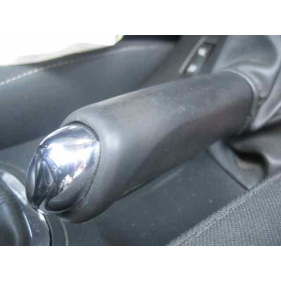 renault megane iii berlina 5 p del año 2013