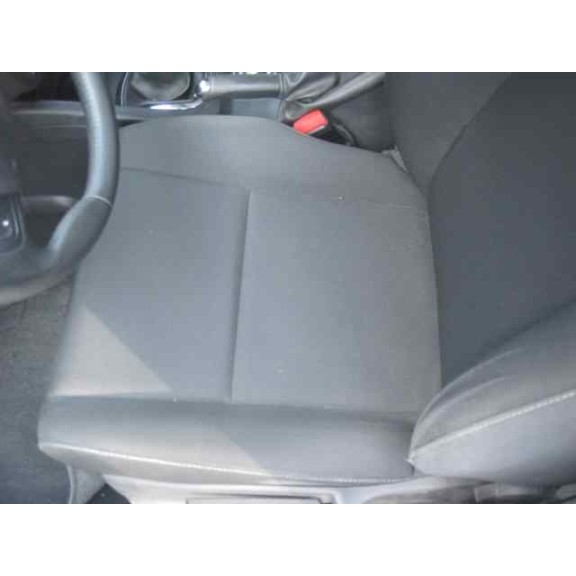 renault megane iii berlina 5 p del año 2013