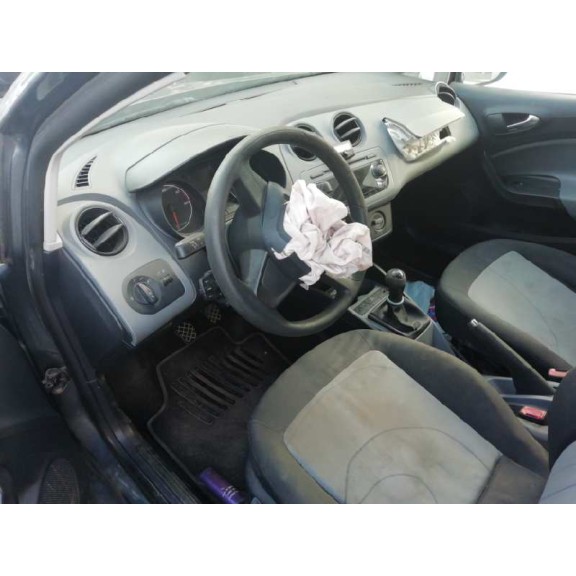 seat ibiza (6j5) del año 2012