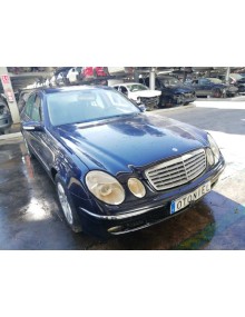mercedes-benz clase e (w211) berlina del año 2004