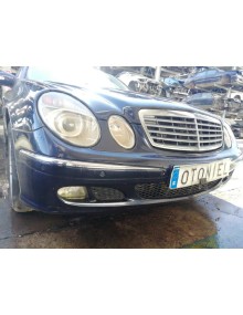 mercedes-benz clase e (w211) berlina del año 2004 2