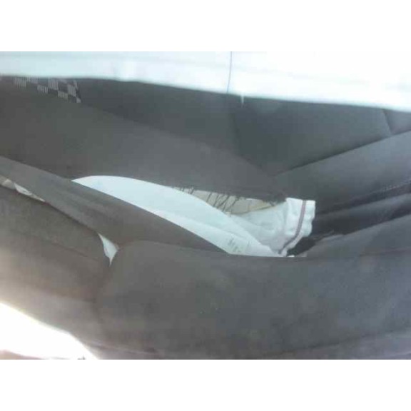 renault megane iii berlina 5 p del año 2013