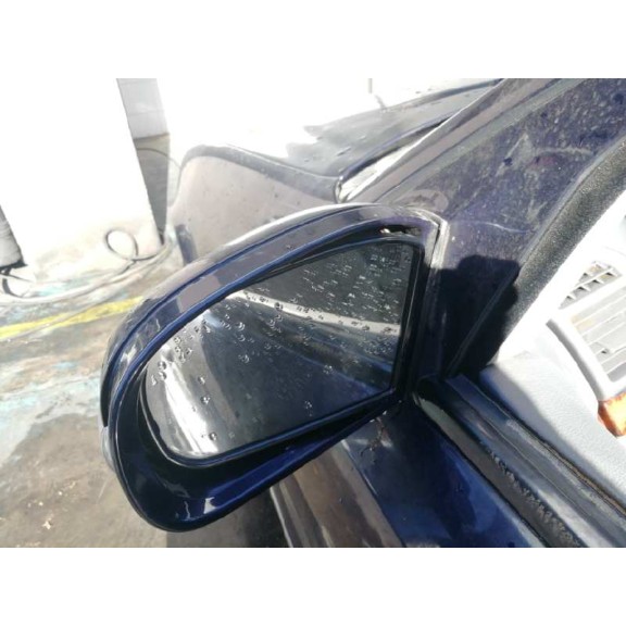 mercedes-benz clase e (w211) berlina del año 2004