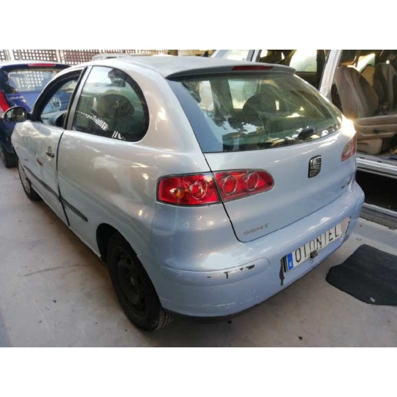 seat ibiza (6l1) del año 2003