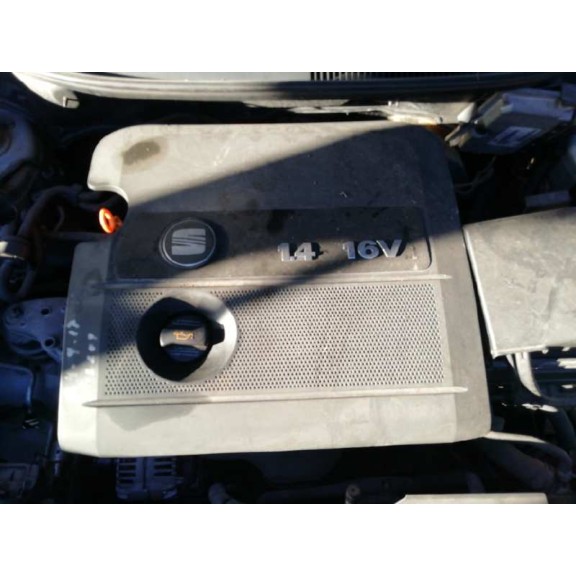 seat ibiza (6l1) del año 2003
