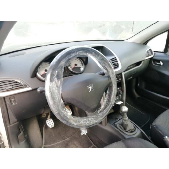 peugeot 207 cc del año 2011