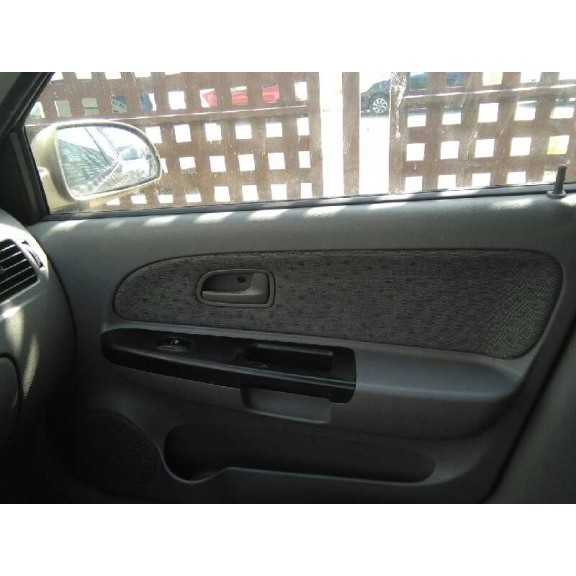 kia rio del año 2003