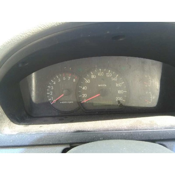 kia rio del año 2003