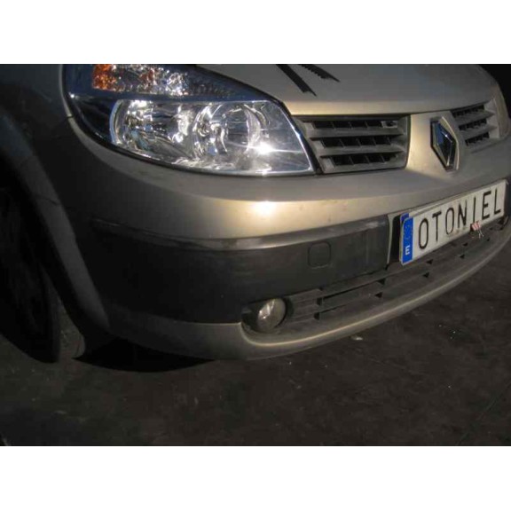 renault scenic ii del año 2003