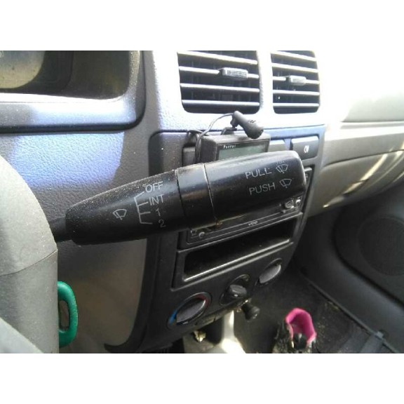 kia rio del año 2003