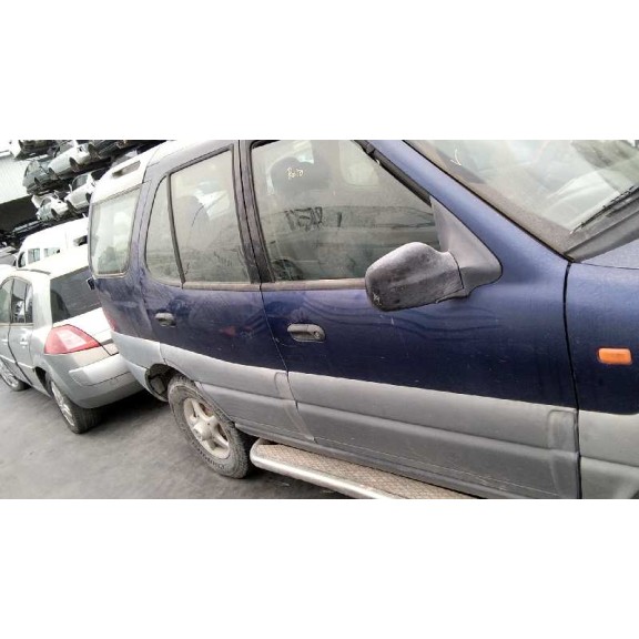 tata safari del año 2001