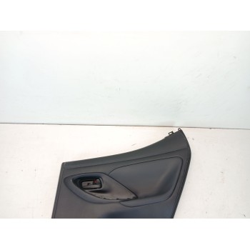 Recambio de guarnecido puerta trasera derecha para toyota yaris (_p21_, _pa1_, _ph1_) 1.5 hybrid (mxph11) referencia OEM IAM 676