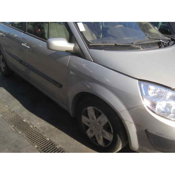 renault scenic ii del año 2003