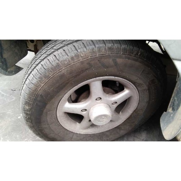 tata safari del año 2001